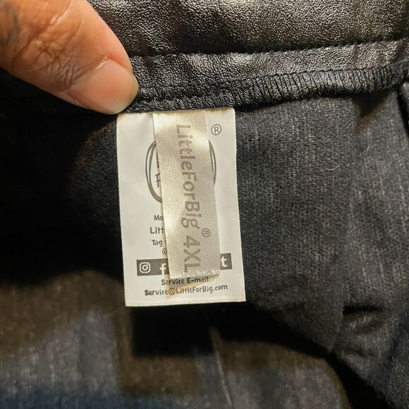 LITTLE FOR BIG Pleated Pleather MINI SKIRT Handcuff Straps 4XL - Picture 5 of 5